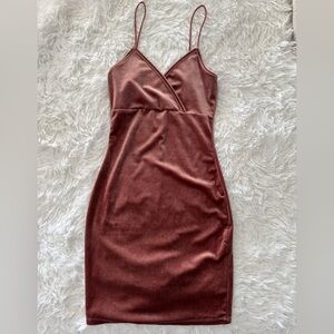 Elegant Velvet Spaghetti Strap Dress